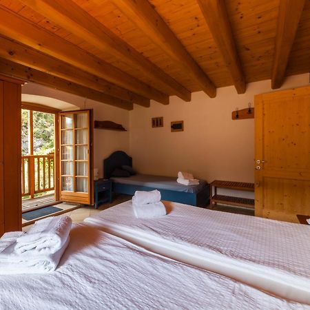 B&B Arlanch 8 Vallarsa Kültér fotó