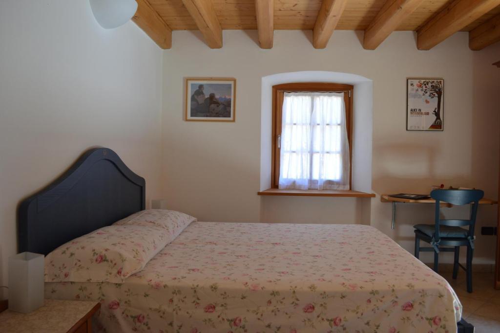 B&B Arlanch 8 Vallarsa Szoba fotó