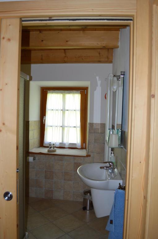 B&B Arlanch 8 Vallarsa Szoba fotó